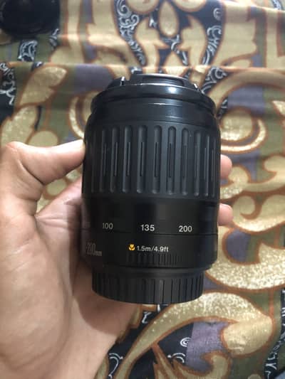 Canon EOS rebel T5 camera with extra wide range lens