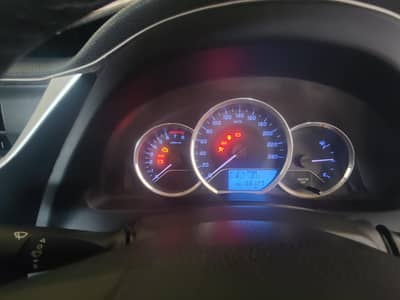 Toyota Corolla GLI 18 model silver color family used