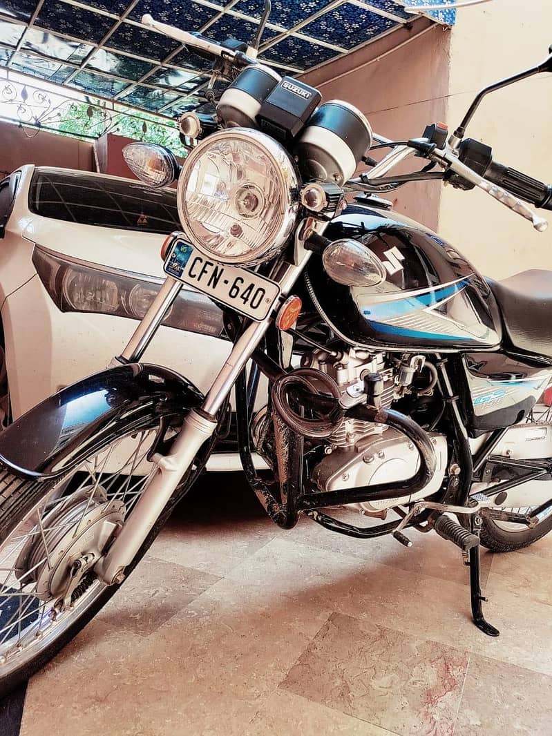 | Suzuki | GS 150 | Model 2023 | Condition 10/10 | 4