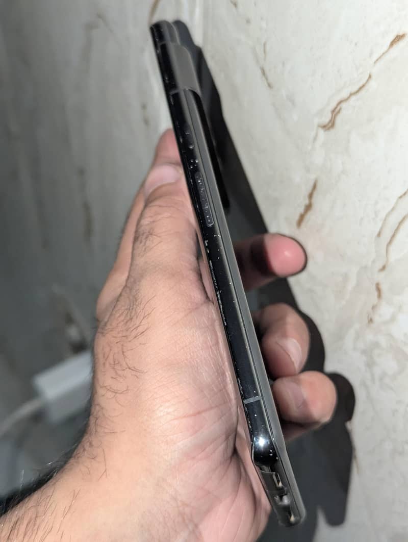 Google pixel 7 pro 4