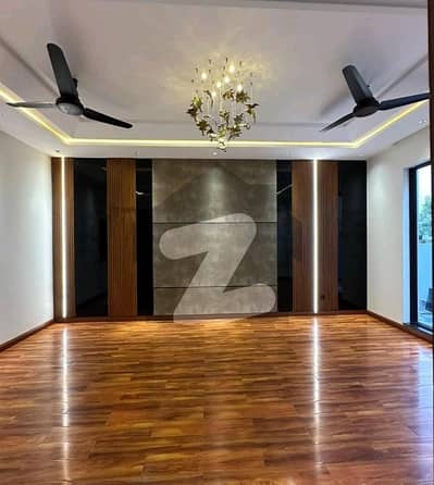 1 Kanal Modern Upper Portion For Rent Bahria Town Lahore