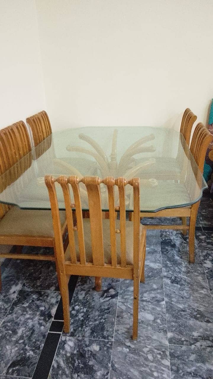 Dinning Table 0