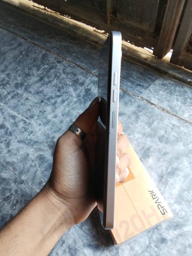 Tecno go1 0
