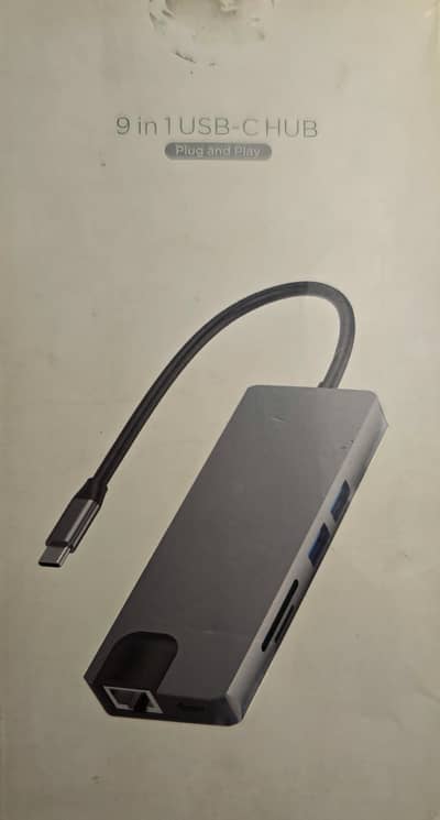 USB-C hub for laptop computer