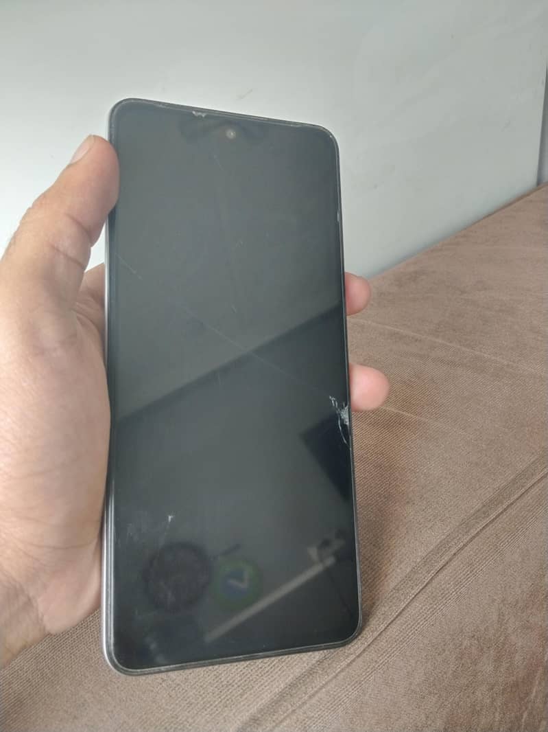 Realme C71 0
