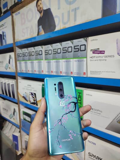 OnePlus 8 Pro