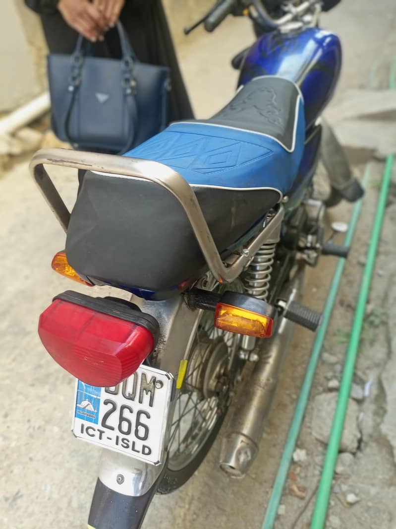 Hero buke 2011 model 1