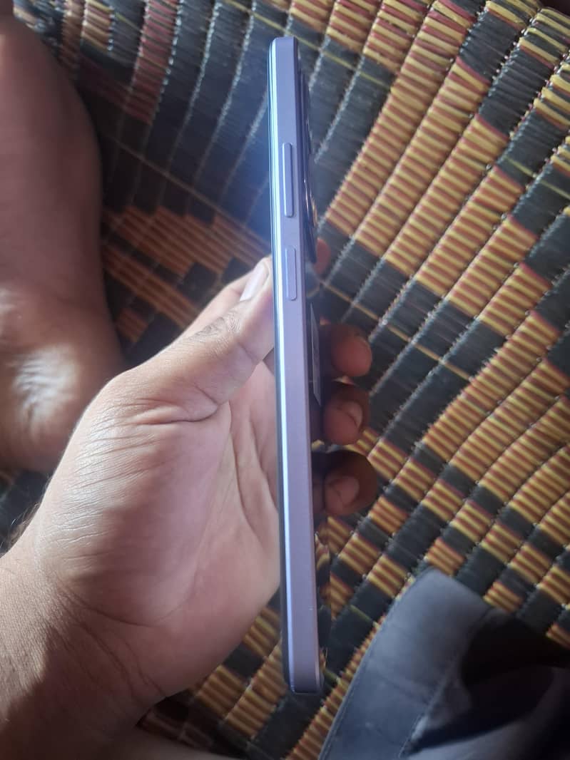 OPPO A51 1