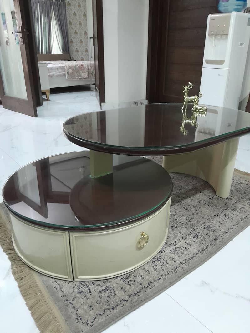 center table 0