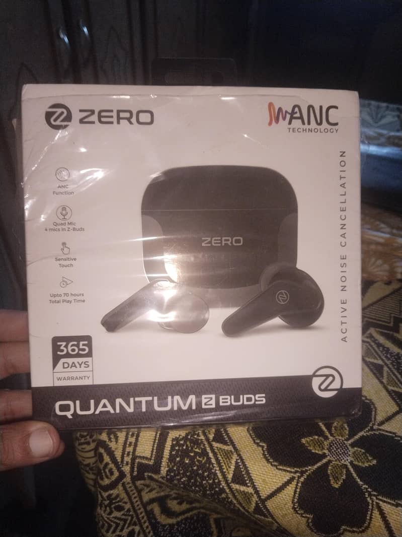 Quantum Earbuds 3