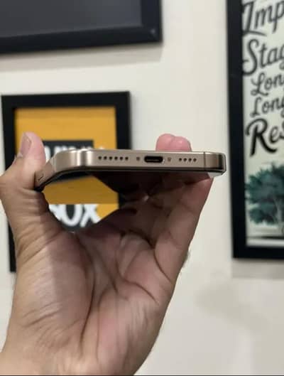 IPHONE 16 Pro MAX