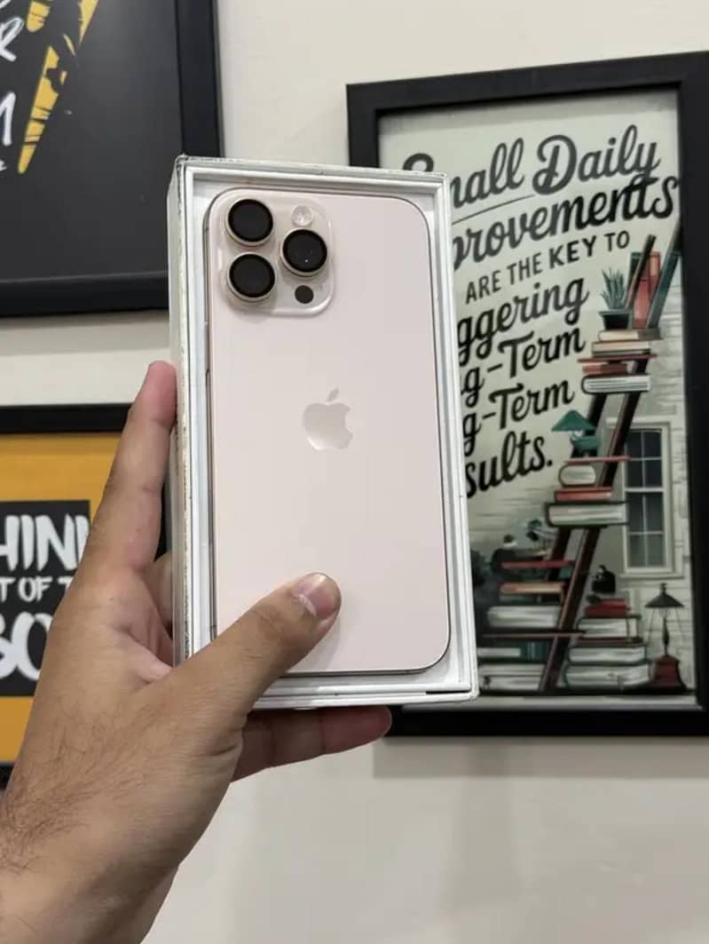 IPHONE 16 Pro MAX 3