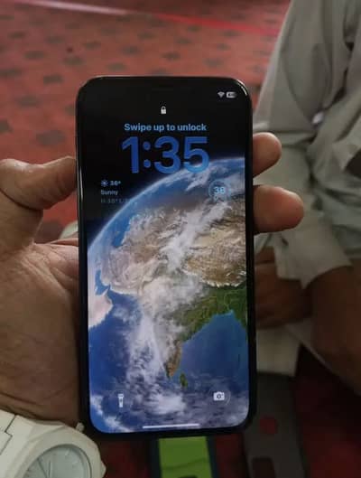 I phone 12 64gb