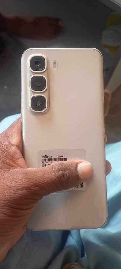 Infinix hot60pro plus . 03017351472