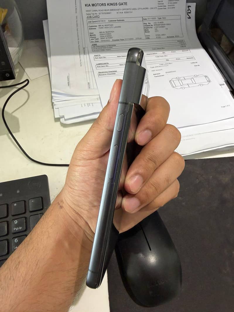 Google Pixel 8 4