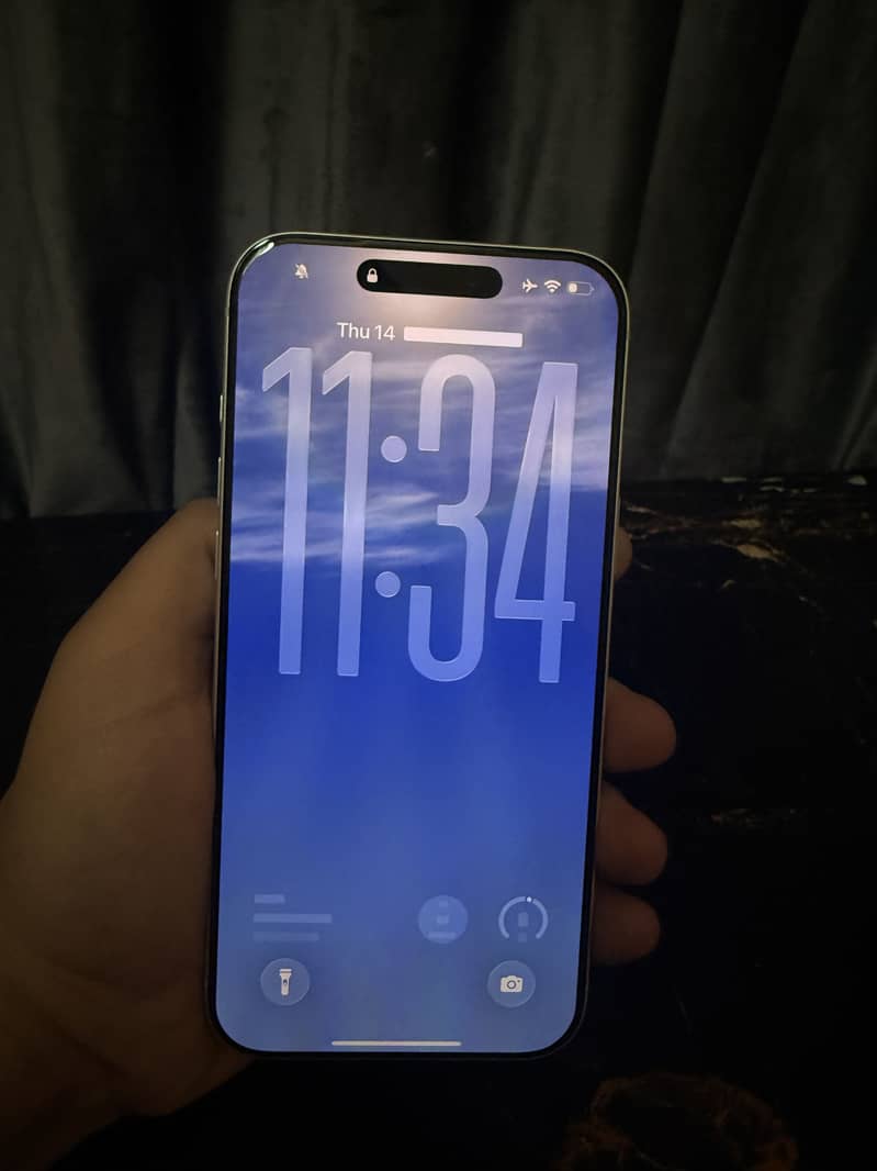 Iphone 17 pro max 2