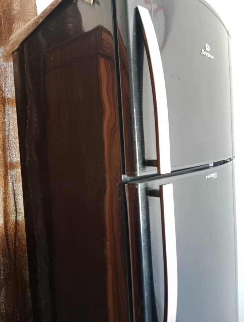 refrigerator 0