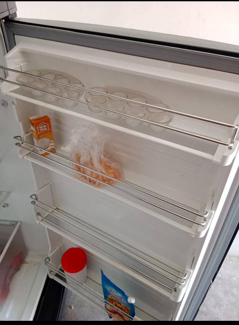refrigerator 3
