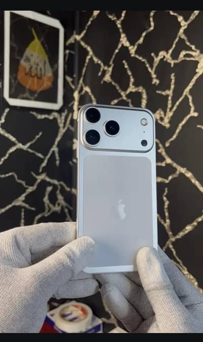 I phone xr convert 17 pro 03440034159