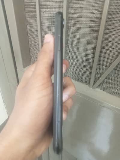 Iphone xr sale 03275094747