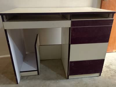 Computer table sale