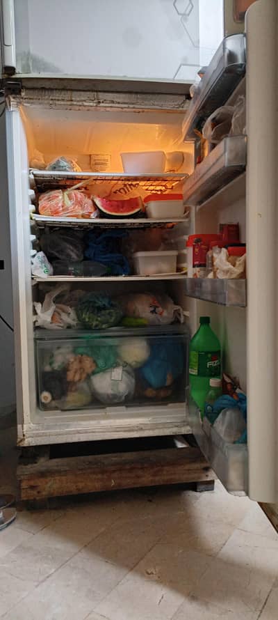 i am sellng fridge