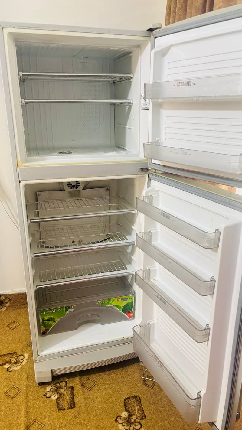 Dawlance fridge 1
