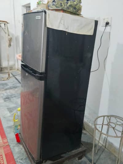 Orient refrigerator for sale in good condition