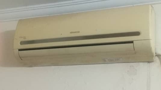 Urgent Sale / Split AC / 1.5 Ton / Kenwood
