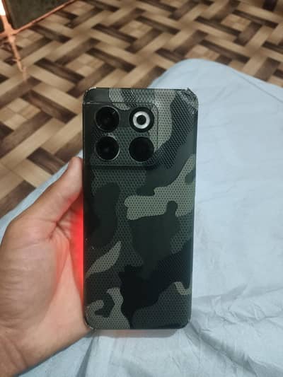 OnePlus 10T 8/128 snapdragon 8Gen 1