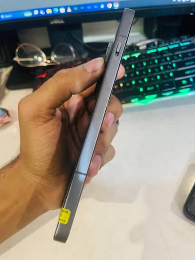 Oneplus 13r /Ace 5 16/256 GB