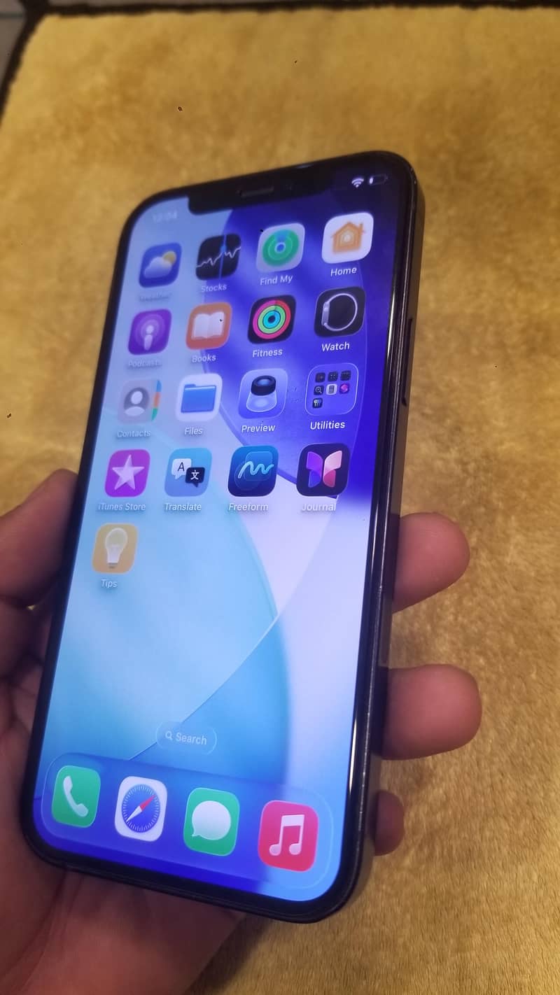 iPhone 12 jv 0