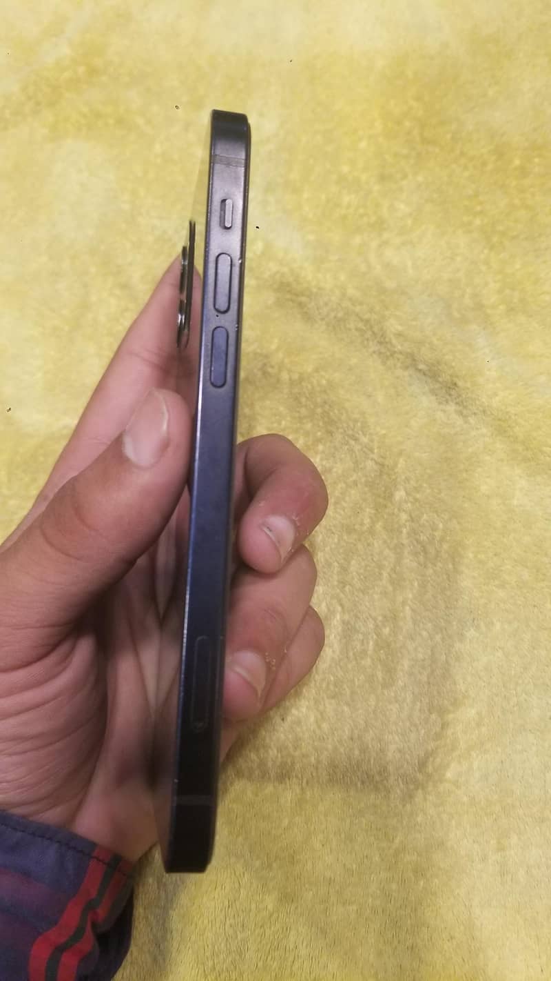iPhone 12 jv 5