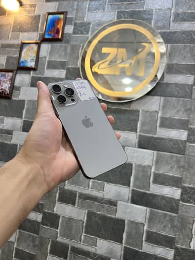 iPhone 15 pro max jv