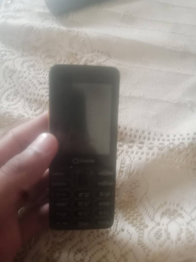 q mobile 1