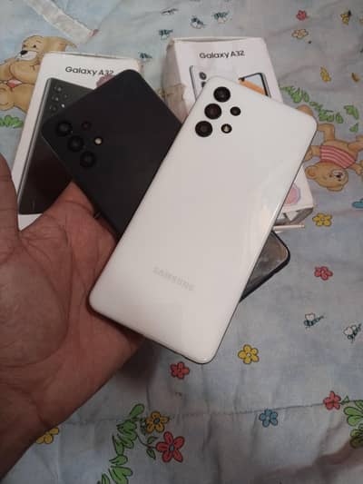 Samsung a32 6gb 128gb with box