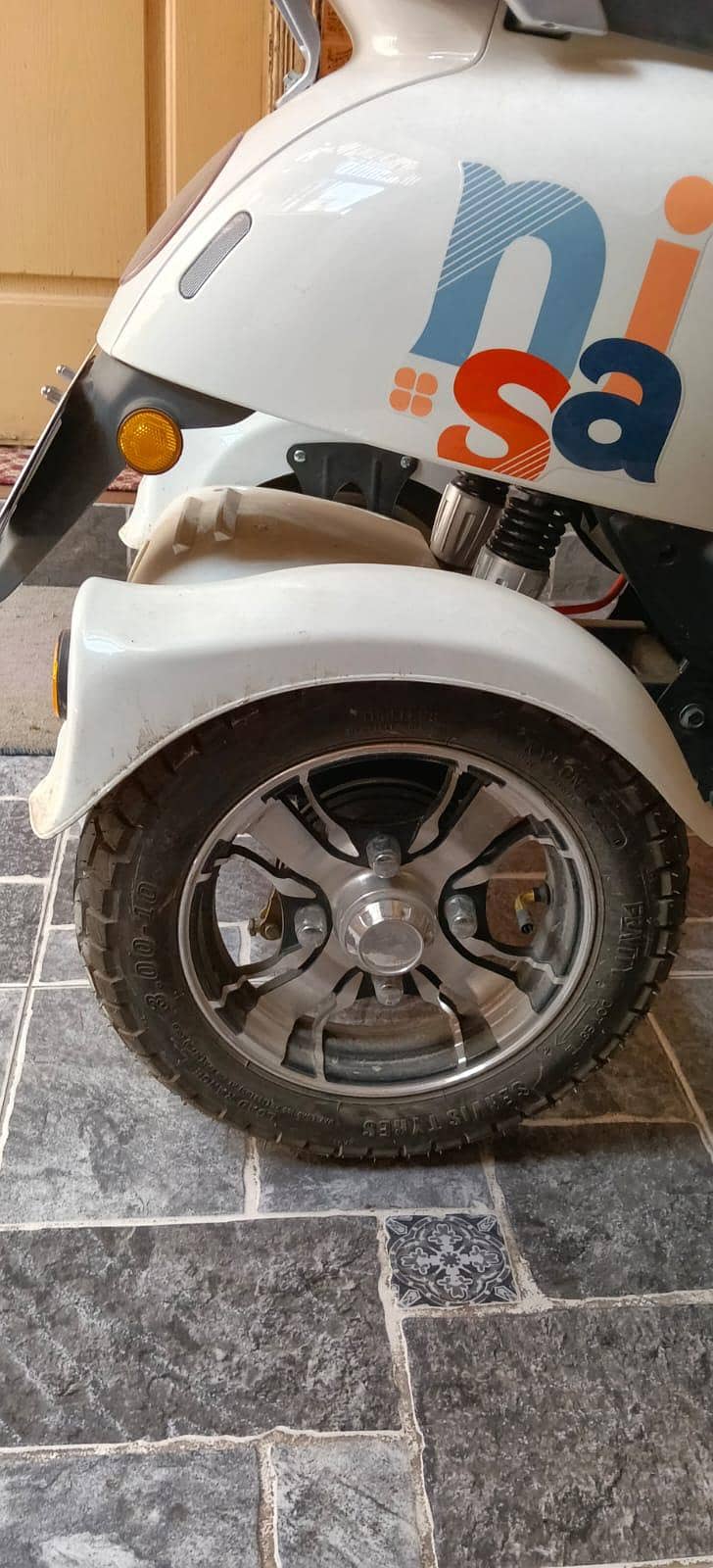 scootey 6
