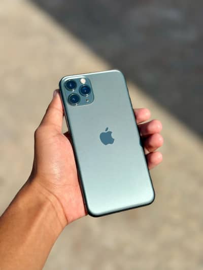 iphone 11 pro waterpack.