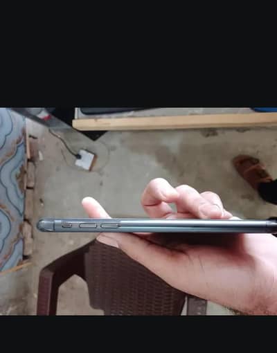 iphone Xs max pta approved dual sim 256Gb 70k price