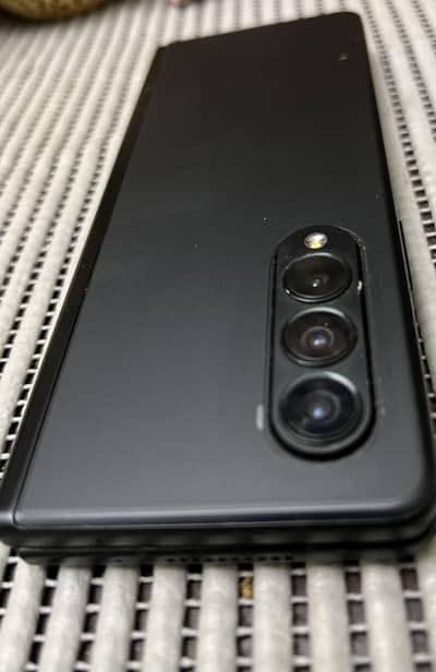 Samsung galaxy z fold 3