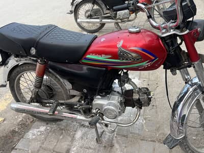2015 model he bilkul A1 bikd
