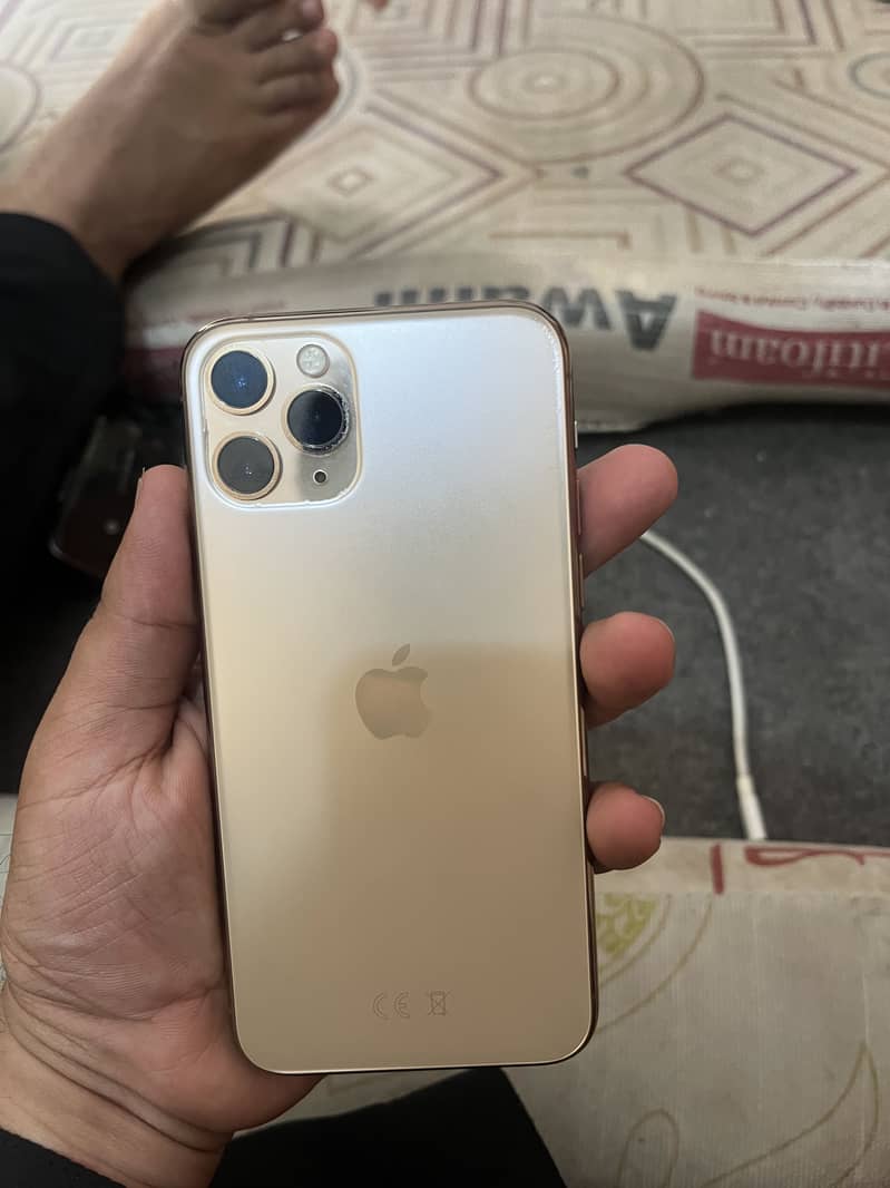 iPhone 11 Pro 5