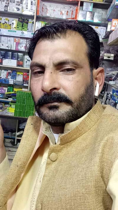 Shafiq Asad