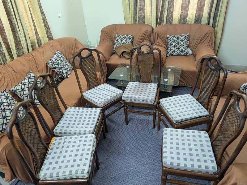 Dining table with 6chairs 2