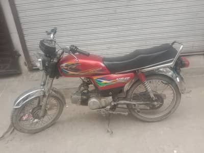 2020 model Islamabad namber for seel dimand 45000 hazr hai my concetct