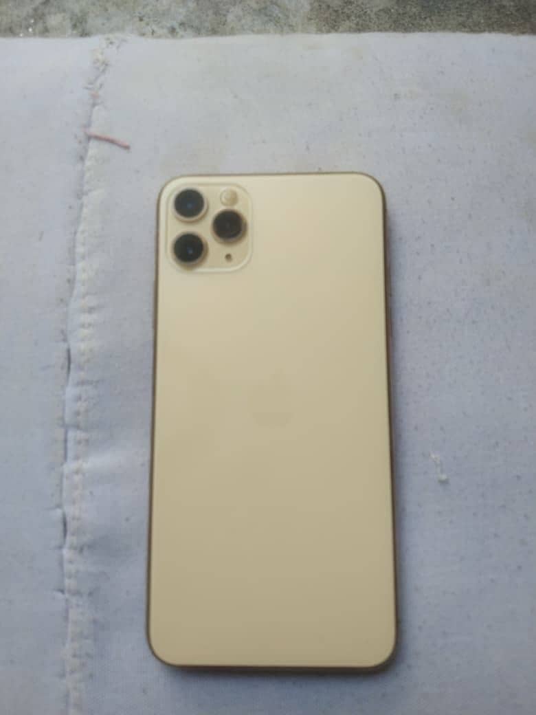 Iphone 11 pro max 6