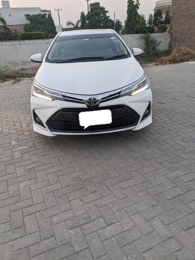 Toyota Corolla grande 2017 model