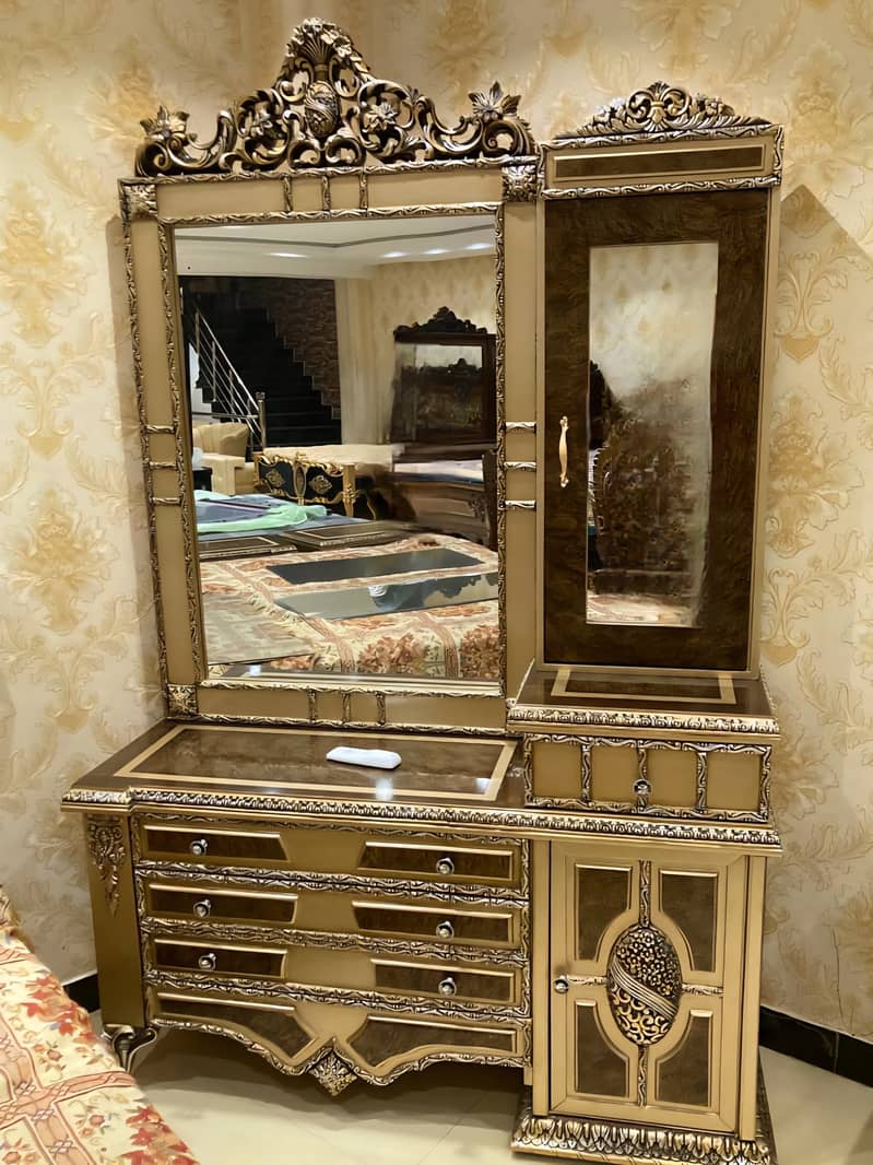 Bed side table with wardrobe 1