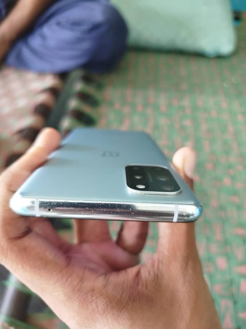 OnePlus 8t 4