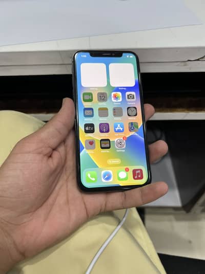 iPhone X 64 GB PTA Proved For Urgent Sale